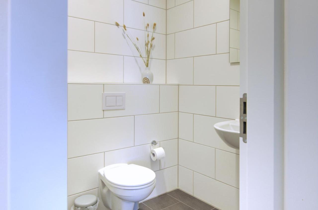 Vonbehling Boutique Apt. - Blick Ueber Die Daecher Wiesbaden Exterior photo